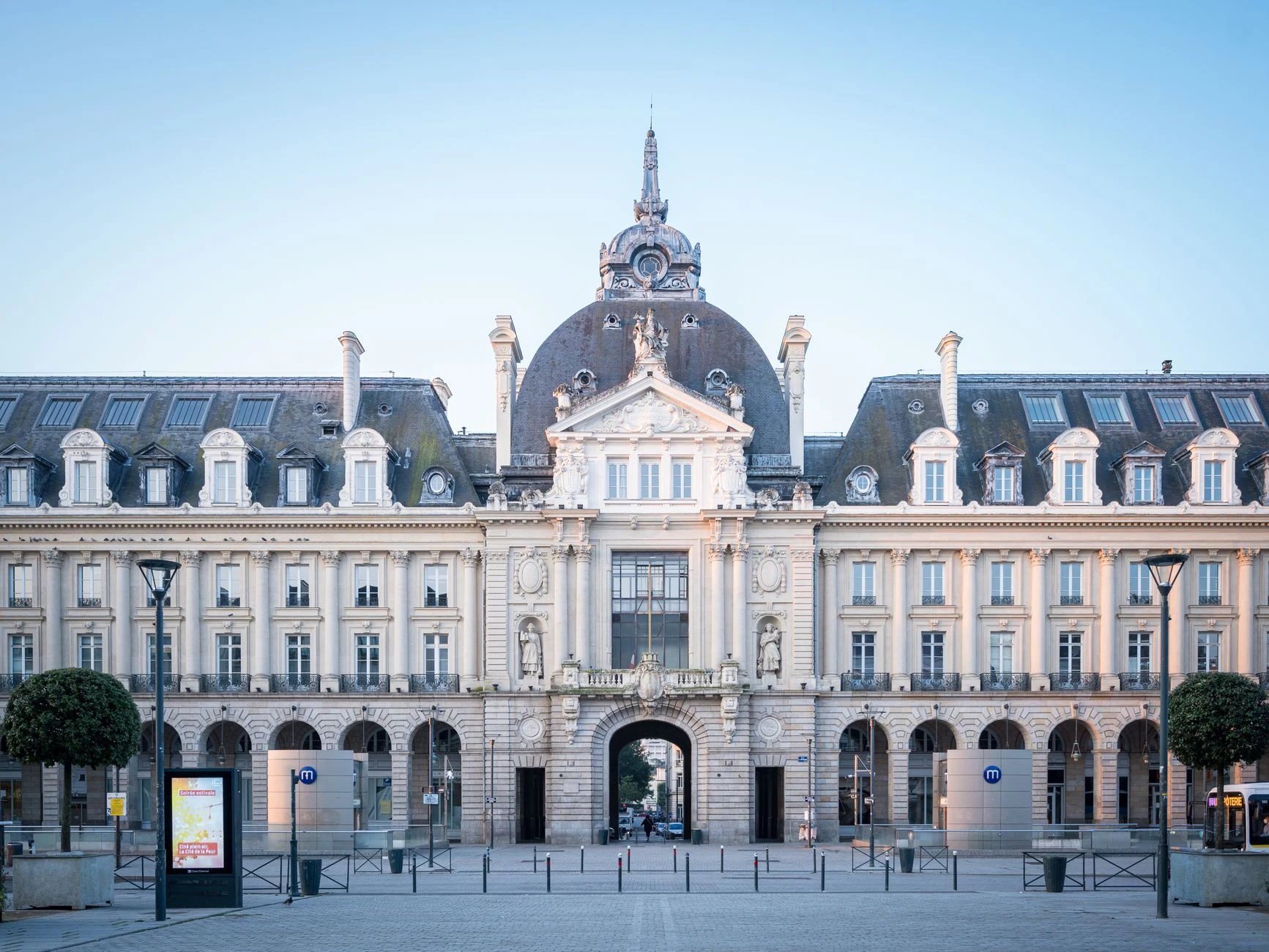 Emplois à Genève : Explorer le marché et optimiser vos candidatures