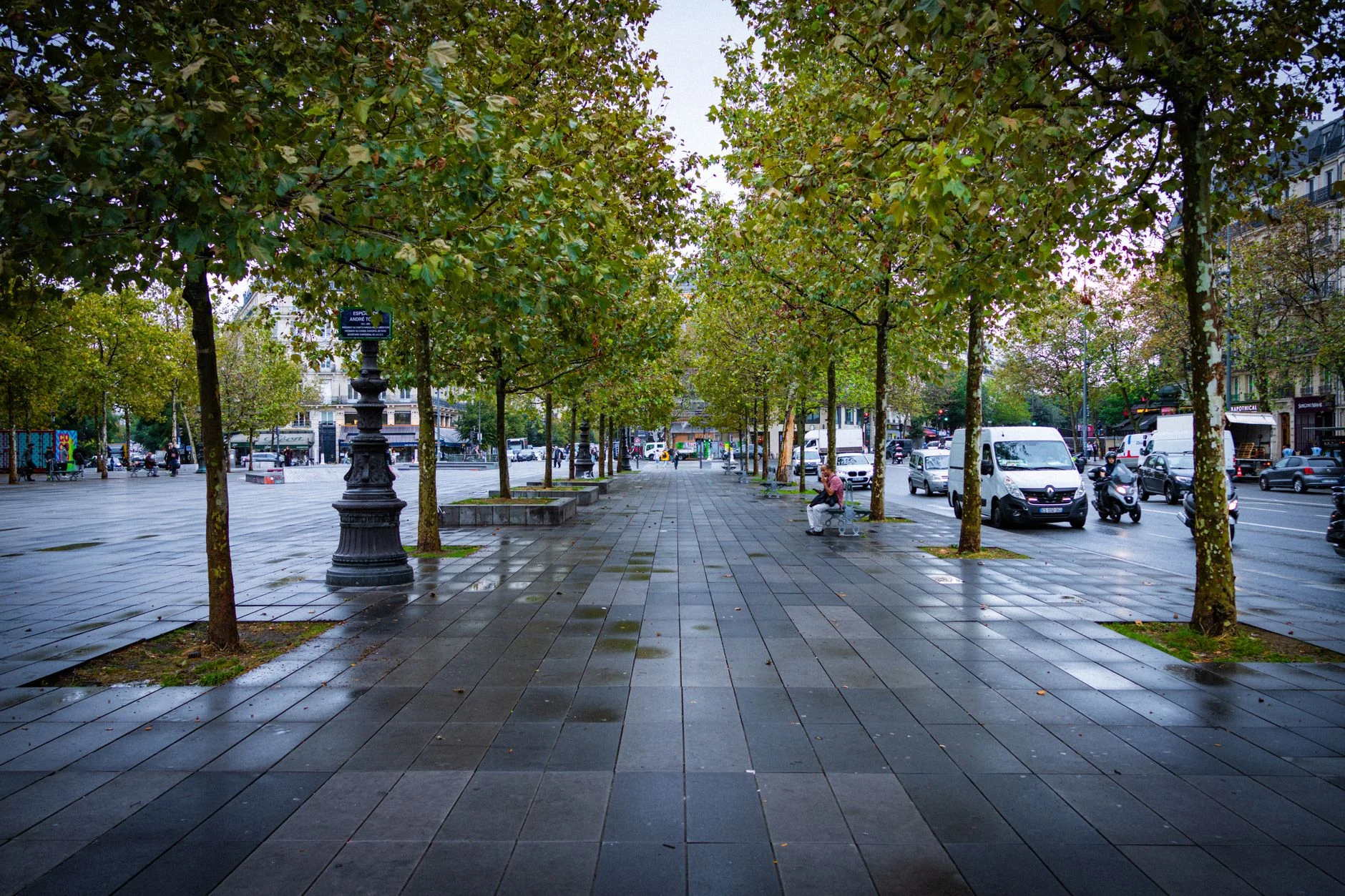 À la découverte de la Place du Bourg-de-Four à Genève